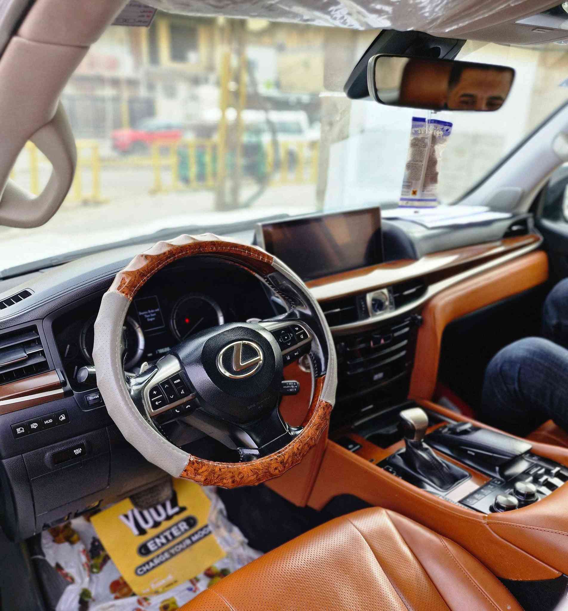 🚗 للبيع: لكزز LX570 سبورت بلاس  بريم اصلي باب اول موديل 2016 🚗
موديل: 2016
الفئة: سبورت بلاس (خليجي) 
رقم: بغداد – باسمي 
الحالة: مكفولة ما عدا جزء صغير صبغ بالدعامية الخلفية
السيارة نظيفة جداً وبحالة ممتازة
جاهزة للفحص بأي مكان
📍 الموقع: بغداد
📞 للاستفسار والتواصل ***********

ملاحظة:: الرقم مو وياها بغداد, العراق
