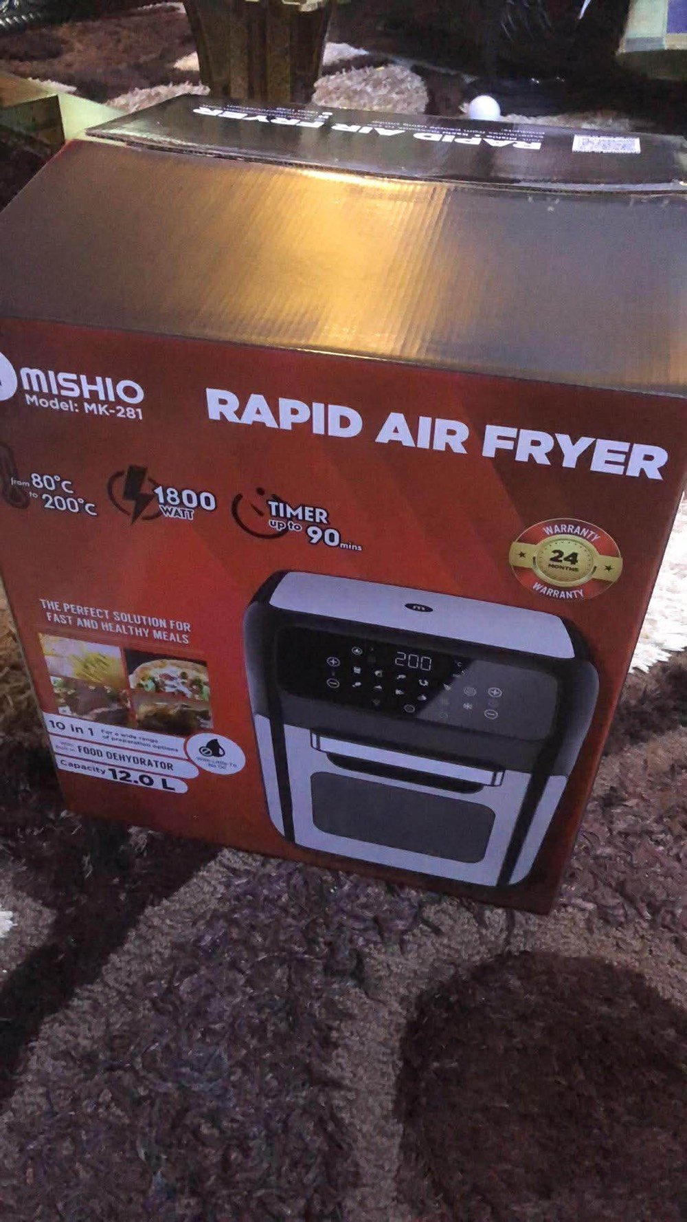 قلاية هوائية ١٢ لتر - ياباني
3x1 يعني مو بس قلايه وانما تعمل بنظام الاوڤن والفرن ايضا  
تقنية هوائية فائقة السرعه
سلةدوارةتقلي من كل الجهات - شواية دجاج دوارة أحترافية-ضوء داخلي - باب زجاجي مقاوم للحرارة -مشبك وتبسي
ضمان سنة من المصنع وضائف اكثر من مجرد قلي
الكميه جدا محدودة 