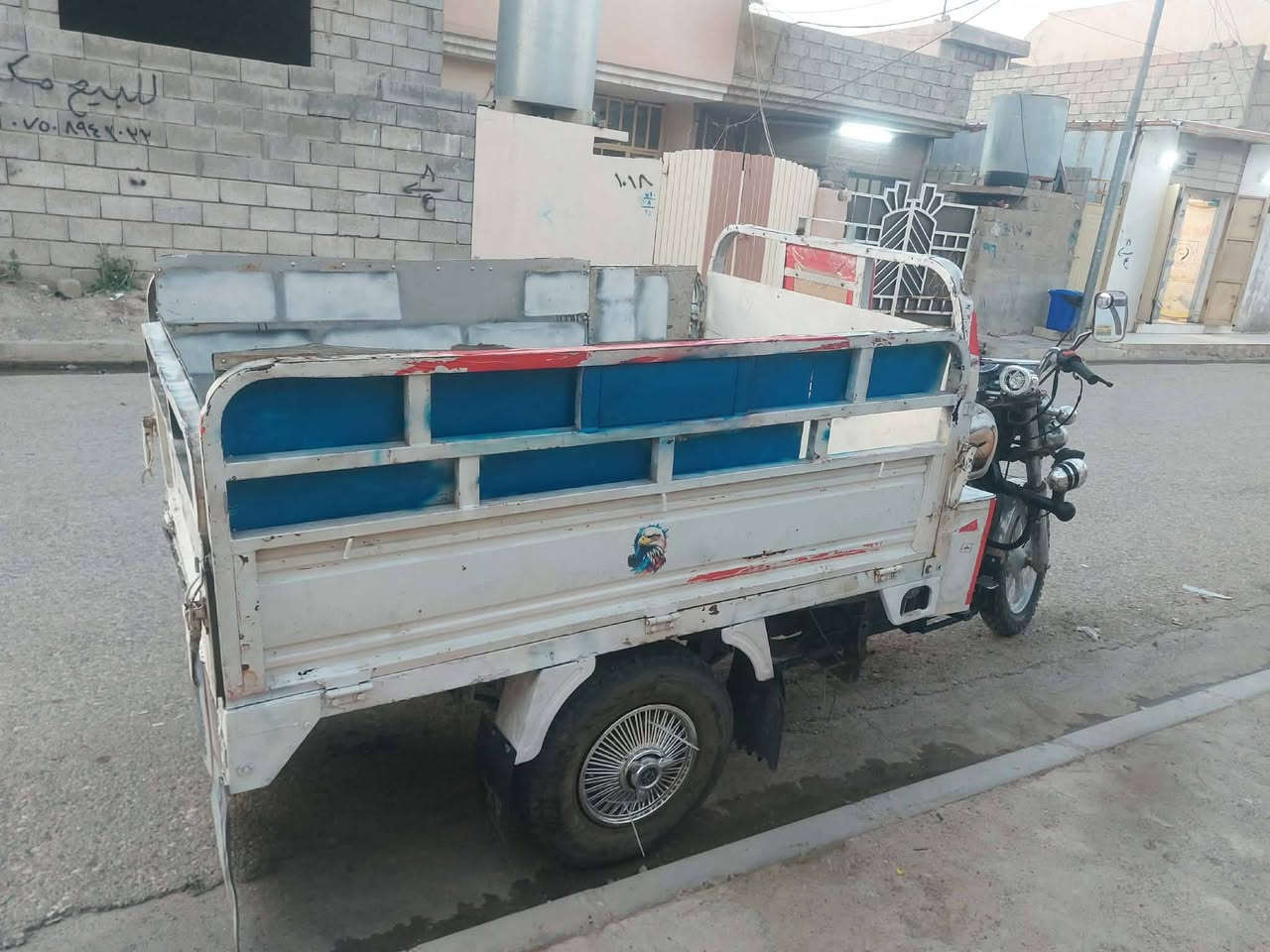 ستوته موديل 17 للبيع شاشه بايرن ميونخ شغاله السعر 950 وبيها مجال شيء قليل***********
