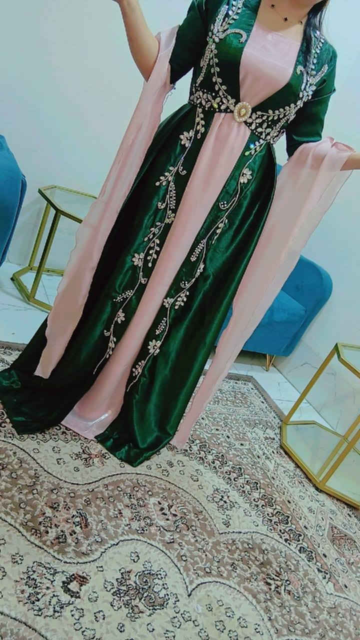 جلى كوردي شغل يدوي 
يوجد شحن كافه دول


**إذا كنت صاحب هذا الإعلان وتريد حذفه لأي سبب، رجاءا أرسل رسالة إلى الدعم الفني**