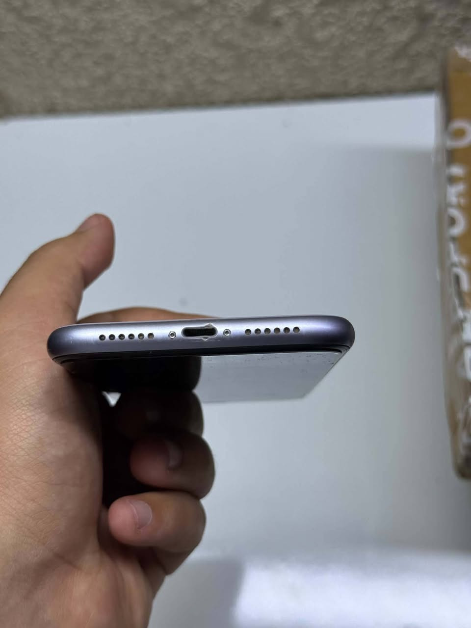 السلام عليكم 
ايفون 11 📱
ذاكره 64 
بطاريه 65 🔋
جهاز ما مفتوح🔐
شرط بس بطاريه نازله🪫
كلو شغال ونضيف
165 الف💸
فيس ايدي شغال🫆
الفطور بللزكه📱


**إذا كنت صاحب هذا الإعلان وتريد حذفه لأي سبب، رجاءا أرسل رسالة إلى الدعم الفني**