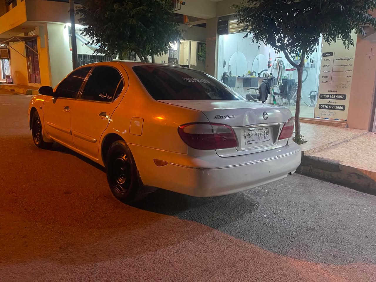 نیسان ماکزیما  بۆ فرۆشتن 
حلوج حلوج حلوج 
مۆدێل٢٠٠٤
مەکینە .سێ هەزار مەحەسەن . گێڕ عادی
مانگێکە گێڕ و مکینەی  ئەوروپی لۆکم هەڵداوەتە سەری
 سەیارەکە ڕوبەڕو جوانترە. 
موس بڕاوە بەشەرت
سەیارەکە حلوجە واتە بێ ڕەقەم ماڵی مادەنی بەشەرت 
ئاڵو گۆڕ و قیستو قەرزم نیە ❌
کارەبای بە شەرت  
لێدراوی پێشی لای سایەقی هەیەتی ماباقی. هەمووی بەشەرت.
شوێن ڕانیە سعری ، ٢٤ گەڵاو مێک مەجال 
‎*********** . وات ساپ . فایبەر رانية, السليمانية
