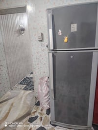 ثلاجه • ١٨ قدم • شغاله