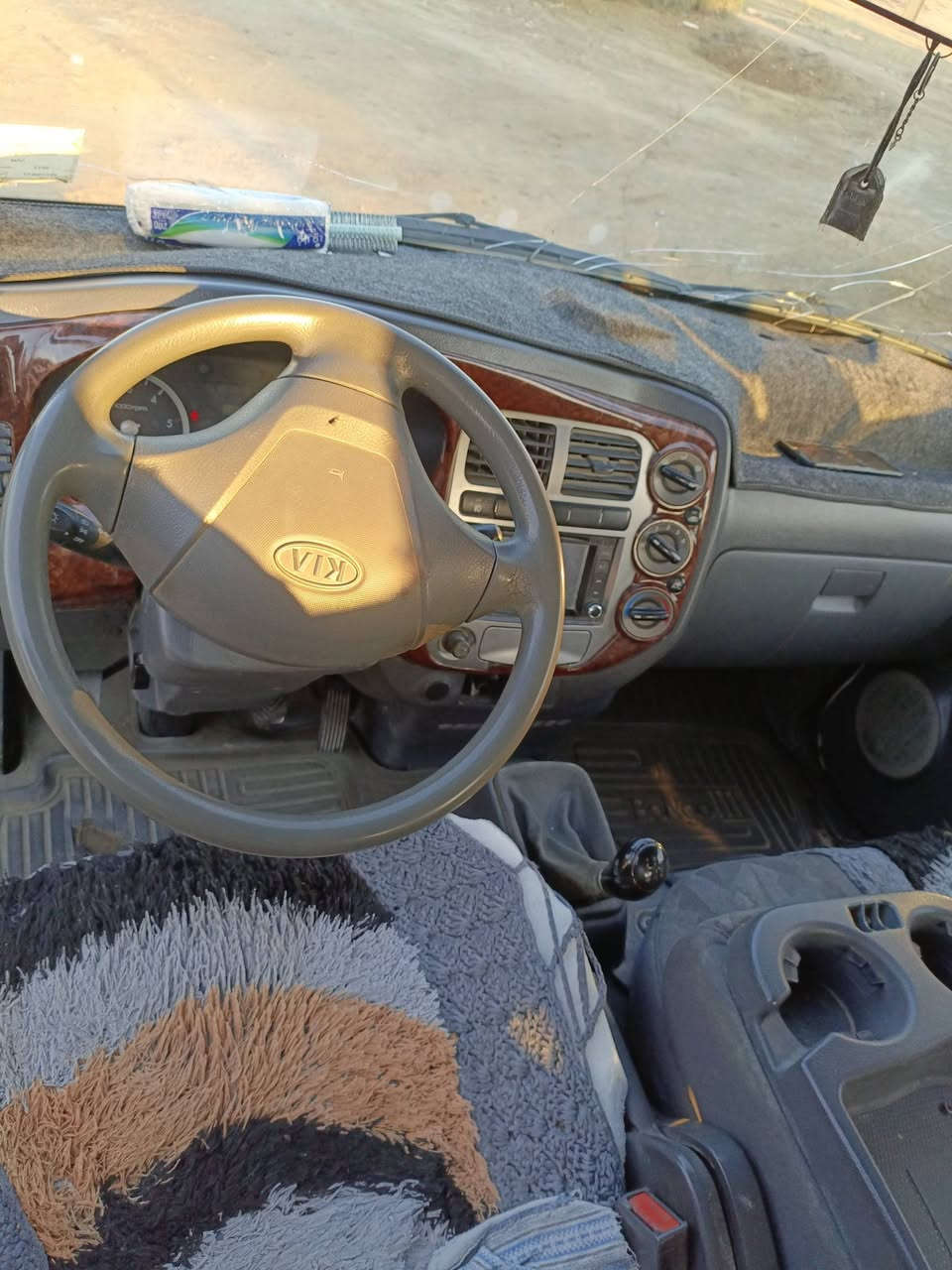 السلام عليكم للبيع كيه دبل قماره موديل 2012رقم بابل مكفوله كفاله عامه شرط التحويل من الزيرو جانينها تبريد حداديه كير اكسل كله كفاله شرط المكان بابل ناحيه الشوملي الاستفسار الاتصال على الرقم ***********
