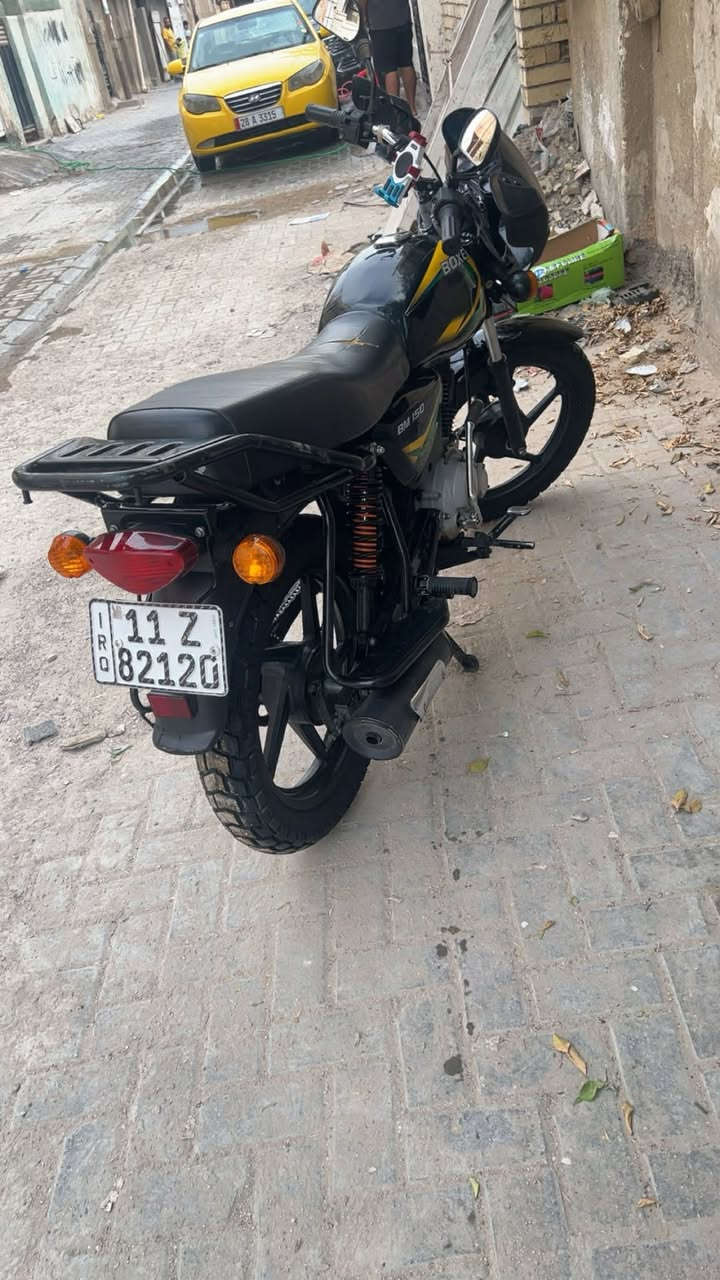 سلام عليكمًً
بوكسرً.  كلاسك 2023/شهر 12/ محسوبه عل24… دراجه كفاله منضافه وكلشي فولل مذب عليه ربع ..استعمال شخصيي يعنيي لادلفري ولاشي مرقمه بغداد وبسمي تحويل ثاني يوم سعر(٢.٥٠٠٠.٠٠٠.مليونين ونصً ) وبيه مجال
عنوان -بغداد-دوره اتصل وتدلل 
(***********)
