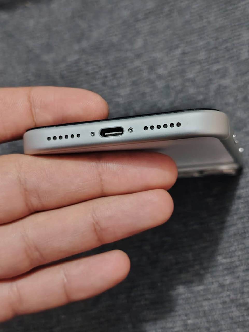 17ماكس
ذ٢٥٦ 
الشريحة الإلكترونية eSIM
٦٥ دورة شحن
ضمان .
ب١٩٥٠
مليون وتسعمائة وخمسون
***********
خابر ودلل
