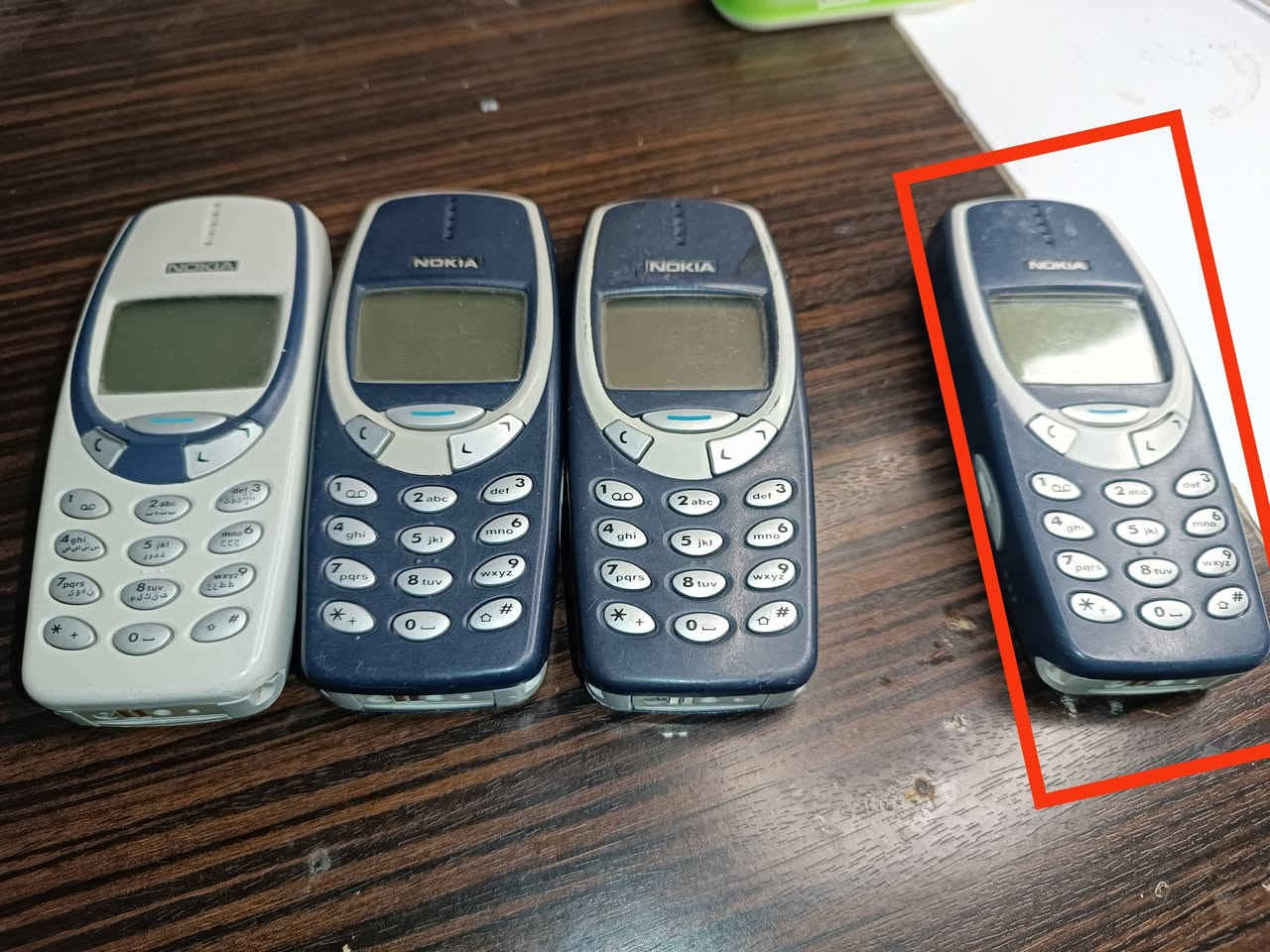 نوكيا 3310  عدد 4 بدون بطاريات وحده الي اشرتها ميشتغل سعر الكل 30 الف


**إذا كنت صاحب هذا الإعلان وتريد حذفه لأي سبب، رجاءا أرسل رسالة إلى الدعم الفني**