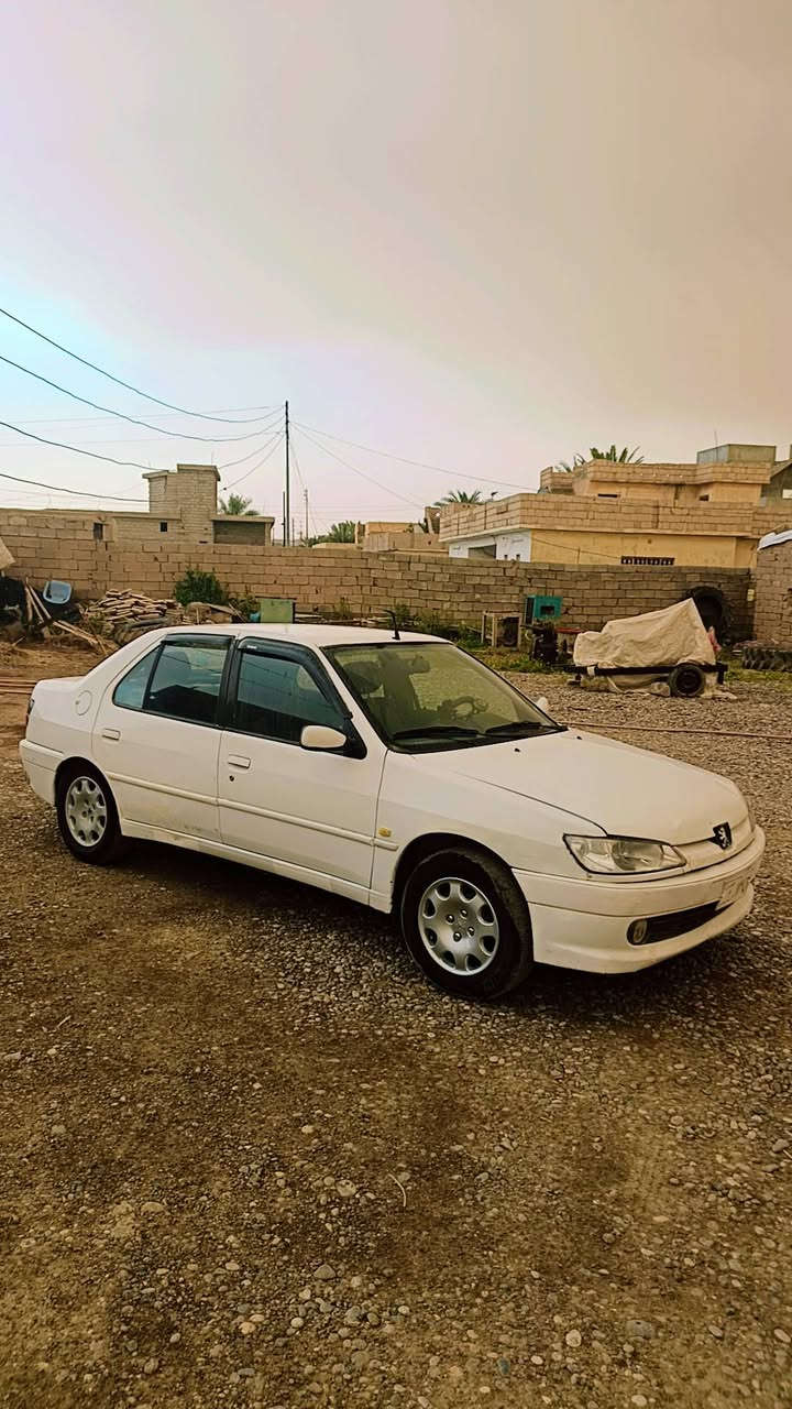السلام عليكم سياره بيجو 306 للبيع موديل 2002مسجله كلشي شغال لاصرف ولا تبخير تبريد تدفئه كله شغال المكان الشرقاط ساحل الايسر سديره سفلى الصحن للستفسار‏‪***********‬‏
