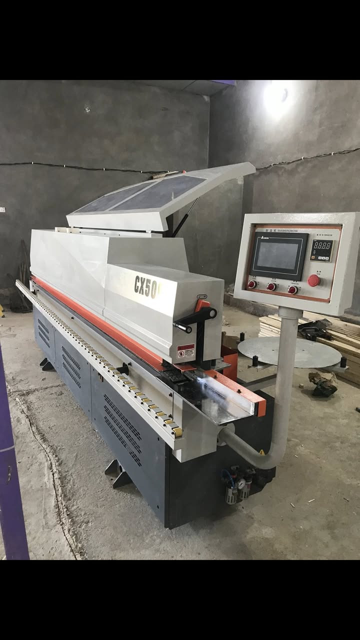 السلام عليكم
من بعد اذن الاخوة المقيمين على هذه المجموعه
مكائن mdf خط متكامل اربع مكائن
بنسبة نظافه 98 بالمية 
لاسقة 7 مراحل
منشار قياس 380
مكينة نرماده هايدروليك
فاكيوم غبار دبل
السعر 10,000 دولار
الموقع بابل
للاتصال ***********
