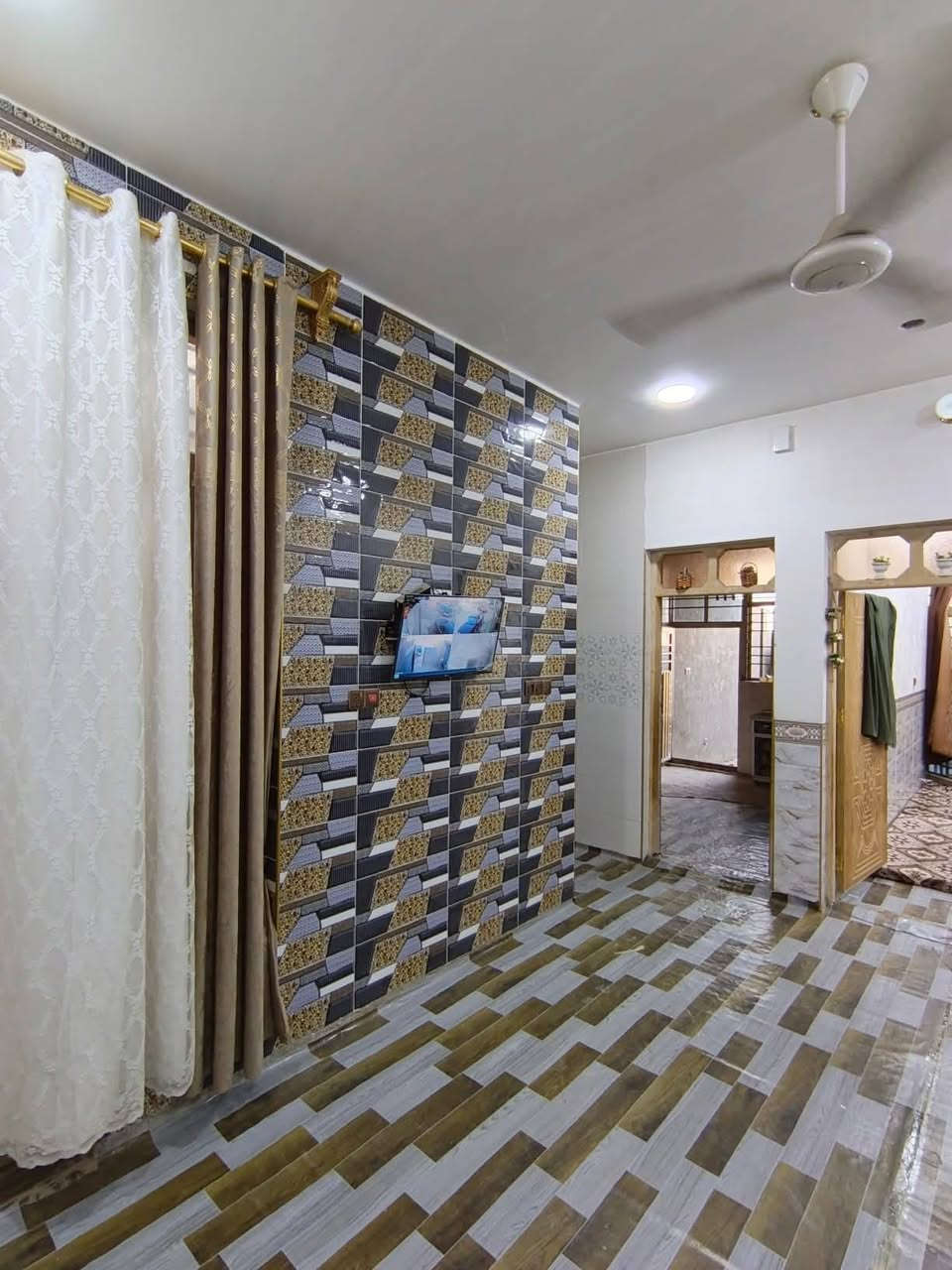 💎🔹مكـ✯͜͡المصطفى𝄠ـتب▪️💎

((بسم الله الرحمن الرحيم))
🏡     🏘      🏚 

السلام وعليكم

#يوجد_مشتمل للبيع 

#العنوان  الفلوجة 
#في حي الشهداء بال 22 ألف بضهر شارع ال 40 بين التوزيع وآل 23 ألف 

✅المساحة :  125م 
غرفه
استقبال 
صالة 
مناور 
مطبخ
صحيات  
  
                       #بناء 🧱 : طابوك 
      
     #شارع 🏞️⬆️⬆️ : 10م  

  #السعر_محدد_من_قبل_البائع 
           
        ⚖️⚖️   نوع الملك : طابو صرف تحويل مباشر  🏙 

            #السعر = 60 مليون   

♦️الاستفسار 📥 عنوان المكتب شارع المنجزات محطه 

للاستفسار : مراجعة مكتب المصطفى 

  #السعر_محدد_من_قبل_البائع

💯علماً البيت جاهز للسكن🗣️
     
        ((شعارنا المصداقية)) 
،،،،،،،،،،،،،،،،،،،،،،،،،،،،،،،،،،،،،،،،،،،،،،،،،،،،،،،،،،،،،،،،،،، 
📬فقط ارسال المعلومات  على الواتساب او الاتصال على هواتف المكتب 

🤳متابعة الصفحه يصلك كل ماهوة جديد
⏪ملاحضه: السعرالعقار  يحدد من قبل البائع

  🏘️بيع وشراء الأراضي السكنية والزراعية وكافة

 العقارات🏘️🌐Anbar Fallujah_ الانبار الفلوجة🌐.

       ((««نستقبل هواتفكم على لارقام التالية»»     
       {{  © المحامي ياسين رافع العيساوي ©}}           

***********   واتساب + اتصال 
***********    اتصال هاتفي كورك + واتساب
