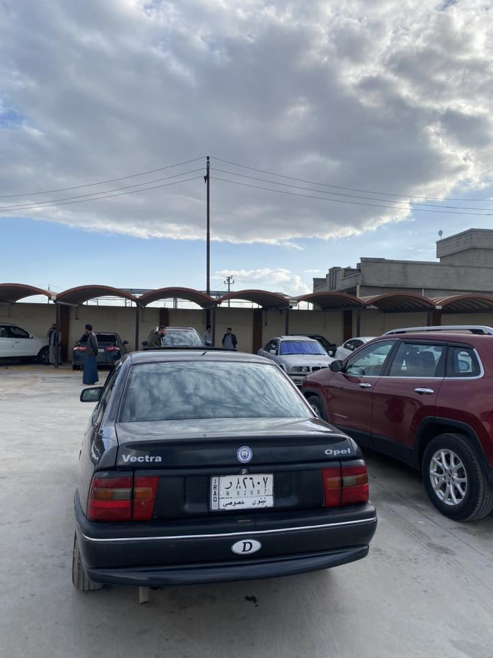 فكترا حجم 18 موديل 1991 سنوية جديدة
كير ومحرك بشرط محركها معمر رايمر جديد كاربون تواير جدد صدر جديد اتصل ودلل ***********
