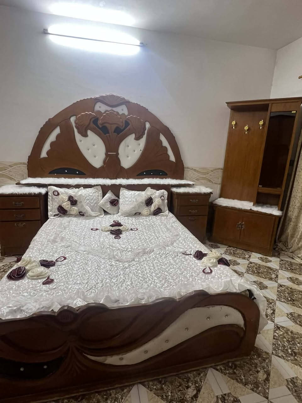 غرفة نوم للبيع خشب صاج عراقي حيل مرتبة السعر 650


**إذا كنت صاحب هذا الإعلان وتريد حذفه لأي سبب، رجاءا أرسل رسالة إلى الدعم الفني**