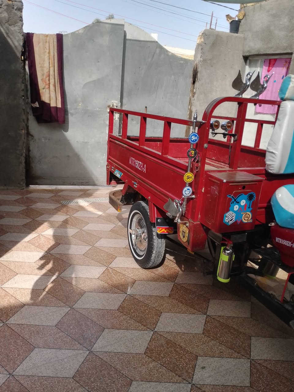 السلام عليكم ستوته 21 للبيع سعر مليونين و600 اوراق اصولي مقفوله


**إذا كنت صاحب هذا الإعلان وتريد حذفه لأي سبب، رجاءا أرسل رسالة إلى الدعم الفني**