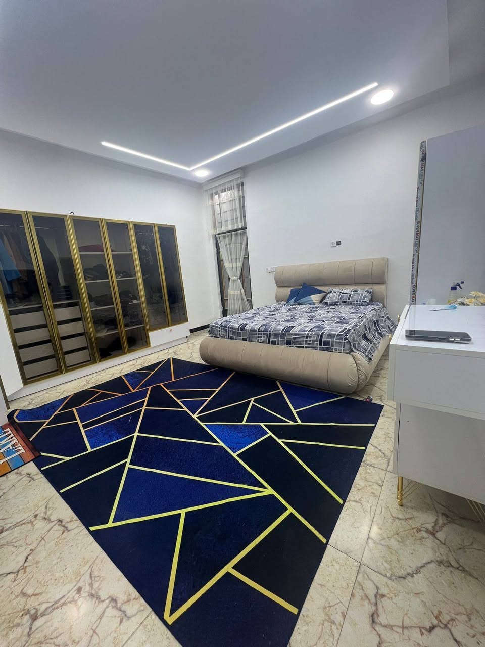 الدار للبيع مساحه ١٠٠ متر طابو زراعي سند ٢٥

علئ شارع تبليط

العنوان ابي غرق حي هيثم جبوري

السعر ٥٥ وبيه مجال

للاتصال والاستفسار المراسله او الاتصال علئ الرقم التالي
***********
