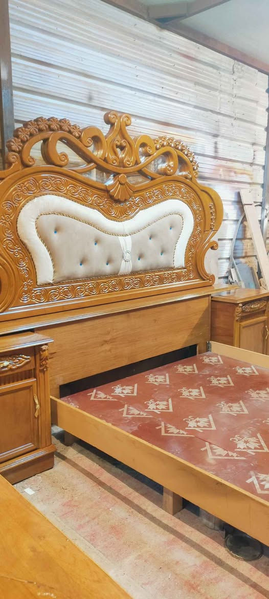 غرفه نوم عراقي صاج  شاهد مقطع فيديو👈🏻https://youtu.be/4GrjP4Q7i8o?si=zSV4fGxhAgf3iLIt
السعر 850 الف 
عنوان / بصرة/ زبير/ حي الاسره/ 
 موبايل *********** او *********** البصرة, العراق
