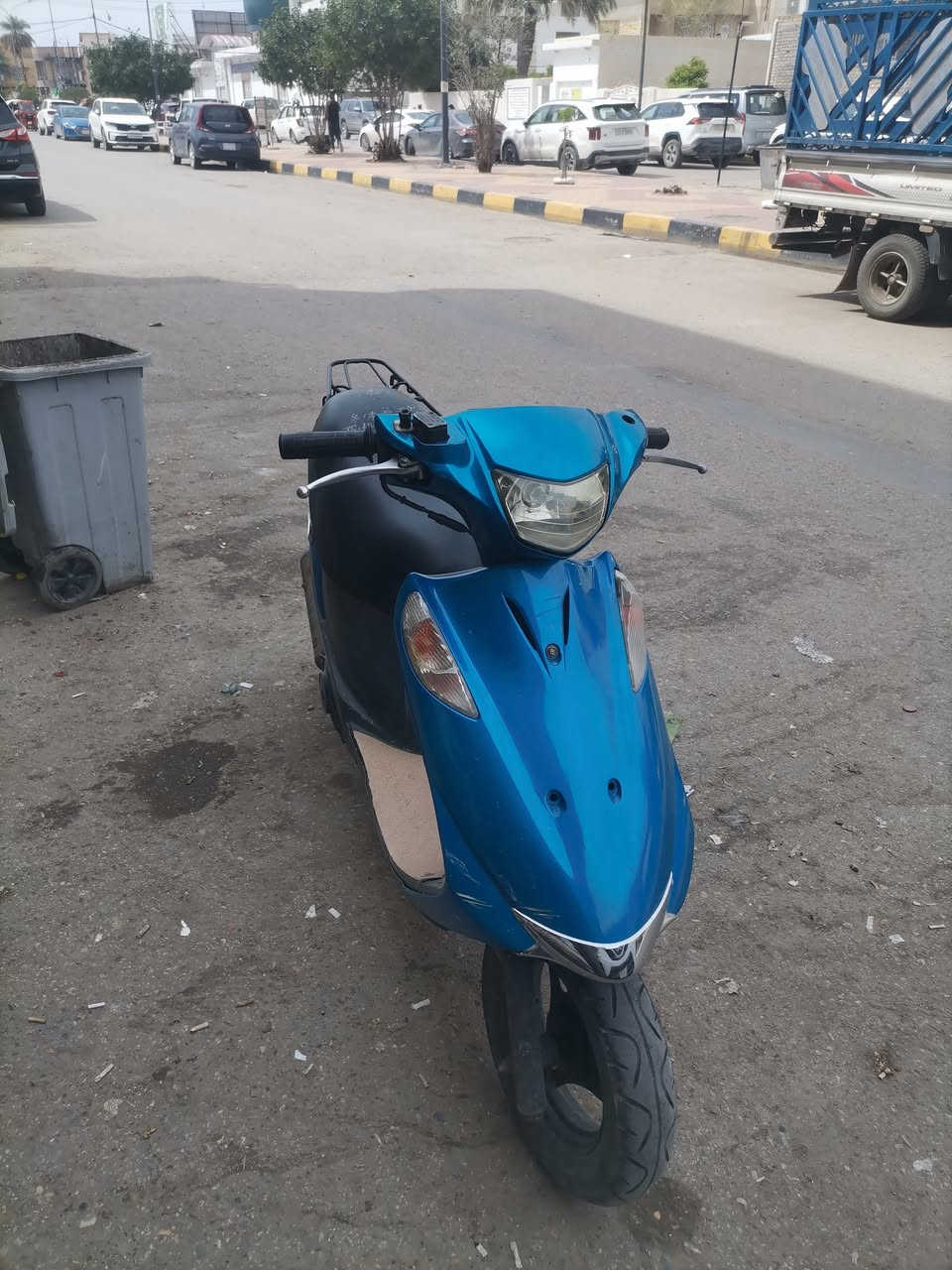 السلام عليكم دراجه ادرس قديم للبيع مفتوحه مره وحده سعرها500وبيها مجال هذا رقمي ***********
