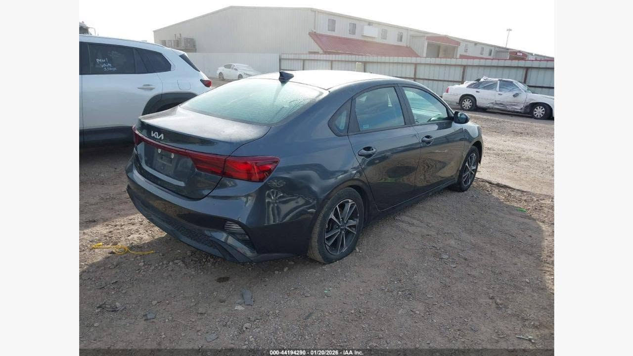 كيا فورتي موديل 24 
كفاله عامه
سعر ب 138$ مع رقم شهداء واصل جميع المحافضات جاهزه
بصرة المشراك *********** وات ساب فقط
