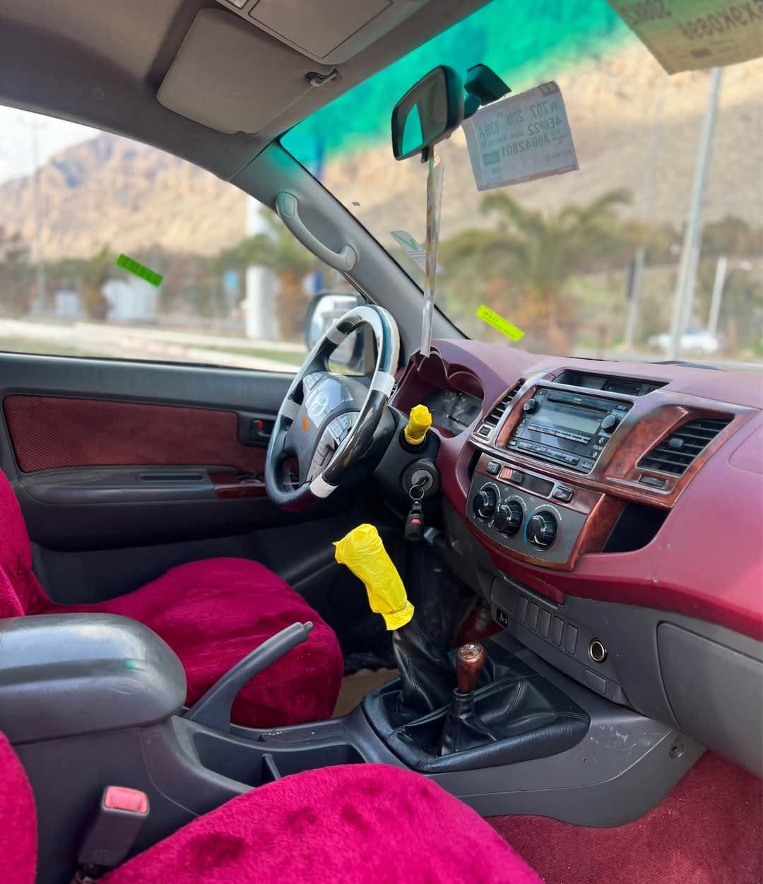 بسم الله الرحمن الرحيم(***********)
مەرزیە 2013 مەکینە گاز ئینجکتەر و سۆپەر بیلاد
بێ بۆیاغ پارچەکانی زۆر جوانن بەس قونە بۆدی تعدیلە
مەکینەی تازە تەعمیر کراوە زۆر مەزبووتە
پێشی قرچێکی بچوکی هەیە زۆر نییە هەر چاک نەکراوە
سنوی تا ٢٠٢٨ تازەیە تحویل و غرامە بەشەرت 
سعری ١٥٣ کەمێک مەجال شوێن رانیە 
بەس فرۆشتنە ئالوگۆر ناکەم گەر مشتەری تێل بکە
*********** ڤایبەر و واتسئاپی لەسەرە رانية, السليمانية
