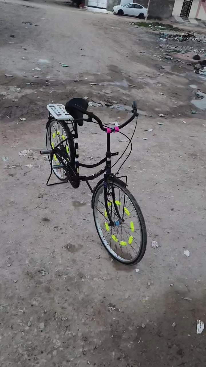 السلام عليكم
باسكل للبيع 
الموديل 2017 
الشركه السانتوس 
العنوان مقابيل قريه القريه 
السعر... 110 وبي مجال قليل كلشي 
الرقم ***********
غراضه ويا
الرقم ***********
