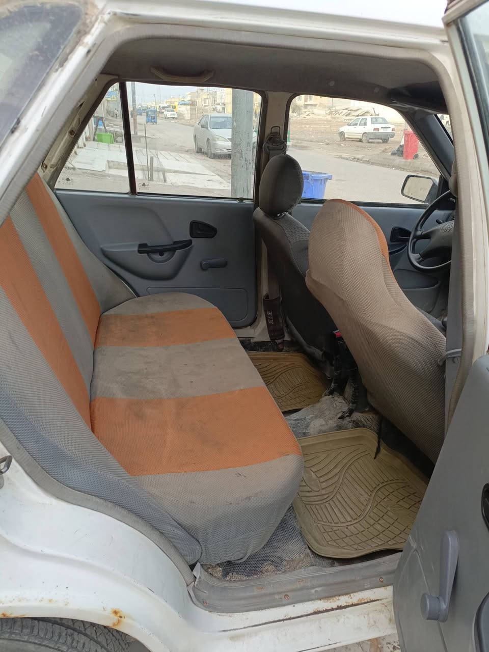 السلام عليكم 
سايبه موديل 2011 خصوصي رقم ميسان 
السعر 27 وبيه مجال 
الرقم . ***********
