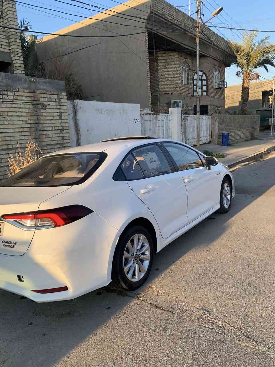 السلام عليكم 
كورلا هايبرد ٢٠٢٤ 

شكل الخليجي 

فول مواصفات  عده الكشن مو كهرباء 

رقم بغداد 

بيها بارد فقط بالباب 

١٤٨وبيها مجال 

***********
