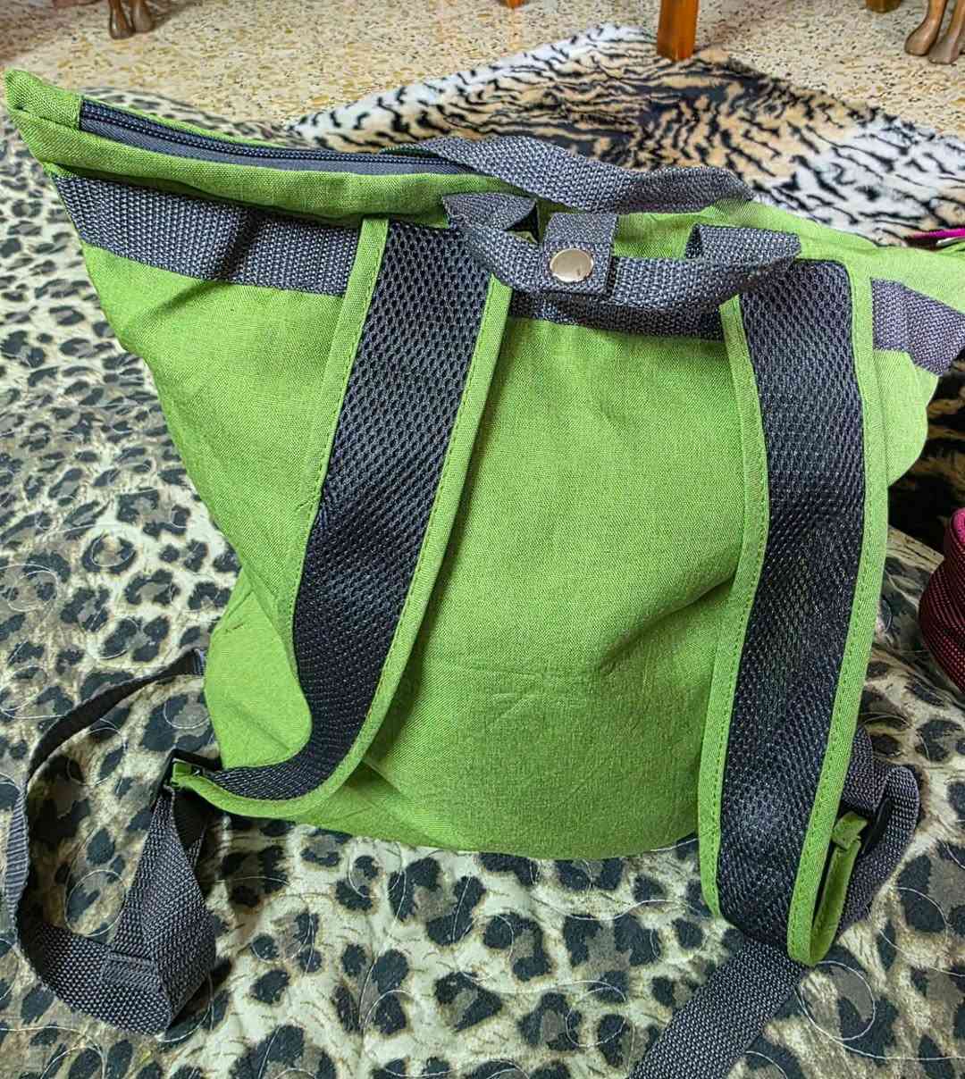 سلام عليكم حقائب ب اسعار جدا مناسبه والي ياخذ اكثر من قطعه اقلل سعر مكتن حي الجوادين اغلبها جديده


**إذا كنت صاحب هذا الإعلان وتريد حذفه لأي سبب، رجاءا أرسل رسالة إلى الدعم الفني**