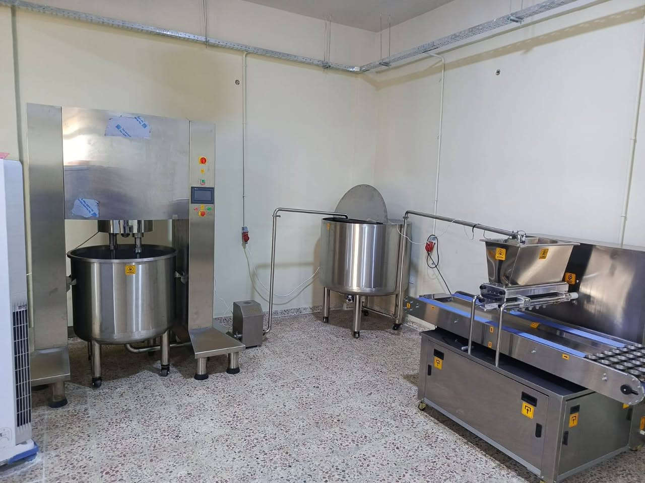 شركت ميلانه
في حلب جميع انواع المعدات لا معامل الكيك تصنيع وتشغيل مع الخلطات ماعليك الا التواصل على الرقم 0957776865


**إذا كنت صاحب هذا الإعلان وتريد حذفه لأي سبب، رجاءا أرسل رسالة إلى الدعم الفني**