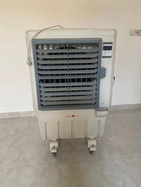 للبيع مبردة كونفيرة كبيرة نضيفه   سعره 125 مكاني بغداد الحرية 07725492...