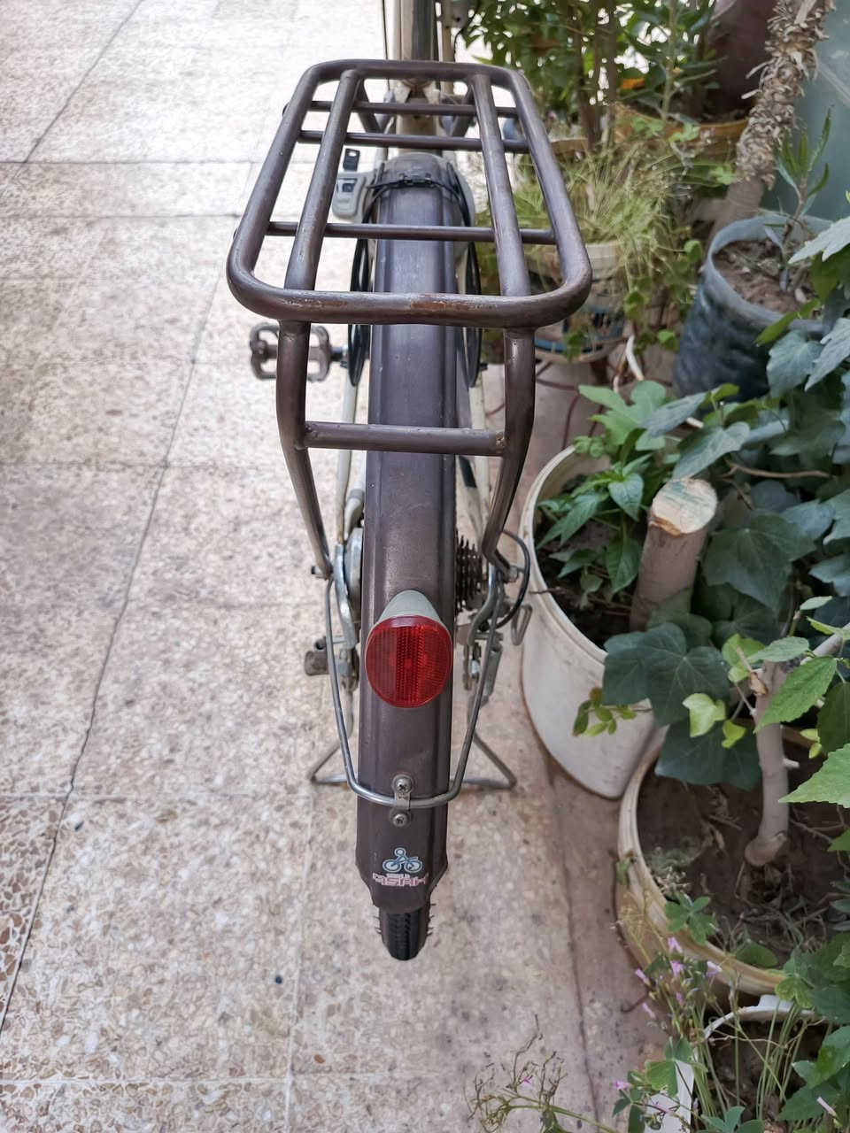 متاح عبد الحليم حجم 26🚴🏻
نضيف كلو شغال تايات جدد
🛑حساس LED
🛑سرج طبي نفخ 
🛑سيباية نفخ
🛑كير 7Speed
🟢سعر 85 وبي مجال بسيط


**إذا كنت صاحب هذا الإعلان وتريد حذفه لأي سبب، رجاءا أرسل رسالة إلى الدعم الفني**
