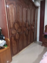 المسيب • ماليزي • خشب