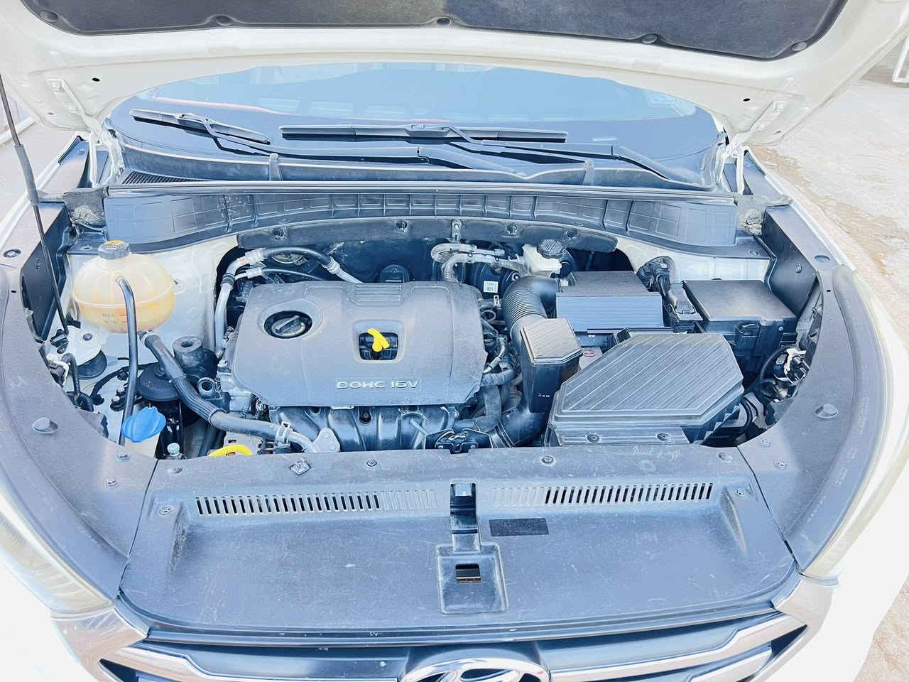 للبيع توسان 2016 رقم بغداد
محرك 2000

مري شفط 

تحكم استيرن 

السياره ضرره قطعتين باب السايق والخلفي بدون دواخل 

سياره جاهزه من كلشي 

سنويه لل 30و باسمي تحويل ثاني يوم 

السعر 168 وبيه مجال 

مكان بابل الاتصال ***********
