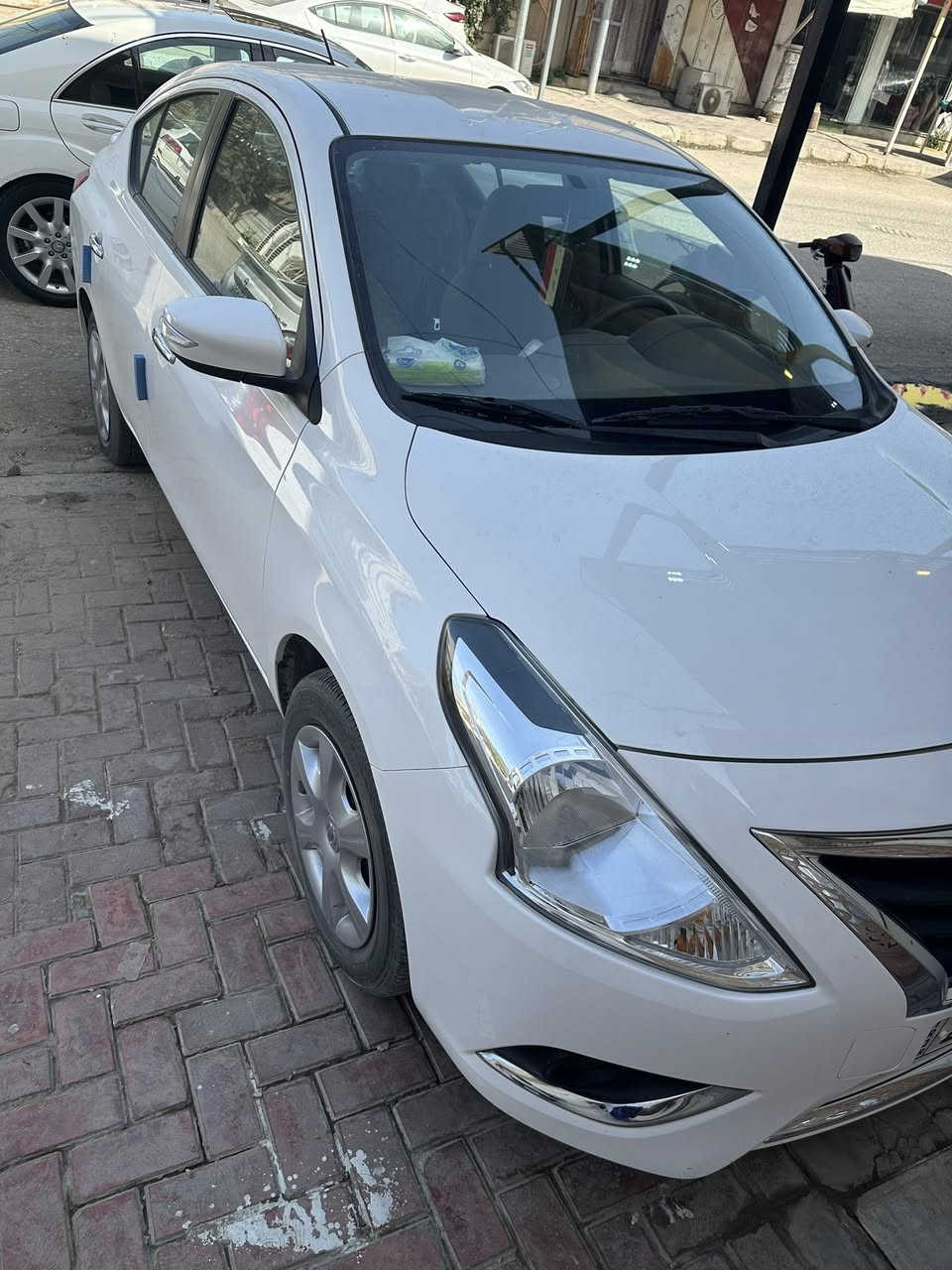 2025 نيسان صني
ماشيه 10الاف 

مكان نجف 

لحد يسىل شبيها الصور يمك 

 السعر 125

***********
