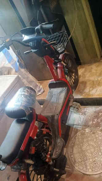 دراجه شحن للبيع السعر 300
 وبيها مجال شغاله ***********
