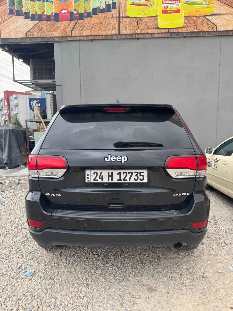 للبيع: سيارة (مال بيت) بمواصفات مميزة - موديل 2021 🚗
المواصفات الأساسية:
✅ الموديل: 2021
✅ المحرك: حجم 3.6 لتر
✅ الحالة الميكانيكية: كير ومحرك بشرط الفحص
✅ المسافة المقطوعة: 60 ألف ميل
​المميزات والإضافات:
🔹 شاشة كبيرة وتحكم ستيرن
🔹 تشغيل عن بُعد وصندوق كهربائي
🔹 حساسات خلفية ورادار خلفي
🔹 تدفئة كراسي (كوشن) وتدفئة ستيرن
🔹 حالة البدي: السيارة بدون صبغ (مكفولة)، توجد فقط منطقة تعديل بارد أقل من شبر في الباب الخلفي جهة النفر.
​الأوراق والثبوتيات:
✅ السيارة باسمي (سيارة مال بيت)
✅ رقم دهوك (رقم جديد وسنوية جديدة)
✅ تحويل أو وكالة حاضر مباشرة
​ملاحظات:
▪️ الغرفة مخمل، بدون سلايد.
▪️ التبريد يحتاج صيانة (احتمال غاز).
📍 الموقع: السيارة موجودة في دهوك.
​السعر:
💰 السعر: 275 ورقة (27,500$) وبيه مجال للجادين.
​للتواصل والاستفسار:


**إذا كنت صاحب هذا الإعلان وتريد حذفه لأي سبب، رجاءا أرسل رسالة إلى الدعم الفني**