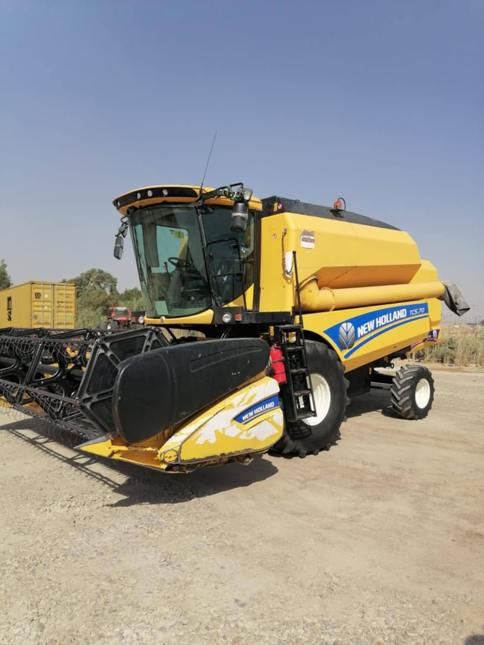 ياالله للبيع حاصده 2015,, 5 بلم دبل درام عاده ٣٠٠٠ ساعه تاير حرفش غربيل كهربائي كفاله عامه  رقم أربيل ***********/***********
