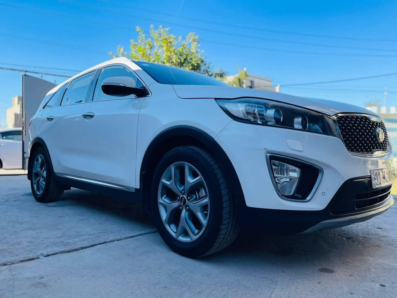 كيا سورنتو خليجي
رقم بغداد جديد

موديل ٢٠١٦

لون ابيض

٦ سلندر

 ٧ راكب 

محرك مفتوح كازكيت فقط

فول عدا بانوراما 

الجنطة الخلفية كهرباء 

مري شفط 

نظام ترحيب عند الاقتراب 

اوتو هولد توقف ذاتي 

مانع انزلاق وانحدار 

زراك لايت بلدعامية 

بردات خلفية اصلية 

كشنات ٢ كهرباء 

كشنات تدفئة وتبريد 

نظام ايكو 

حساس امامي وخلفي 

مري شفط مع القفل 

تحكم استيرن

بردات خلفية 

تبريد ٣ قطع 

اضواء ترحيب بليدات 

لد امامي وخلفي 

اشاير بلمري 

يدات نيكل اصلي 

ماشية112الف كيلو 

#السعر_205 مكان السياره الأنبار الحبانية حصيبة الشرقية

رقم  الهاتف /***********

— مع ‏صلاح الفهد‏ و‏أحمد صلاح الشمري‏.
