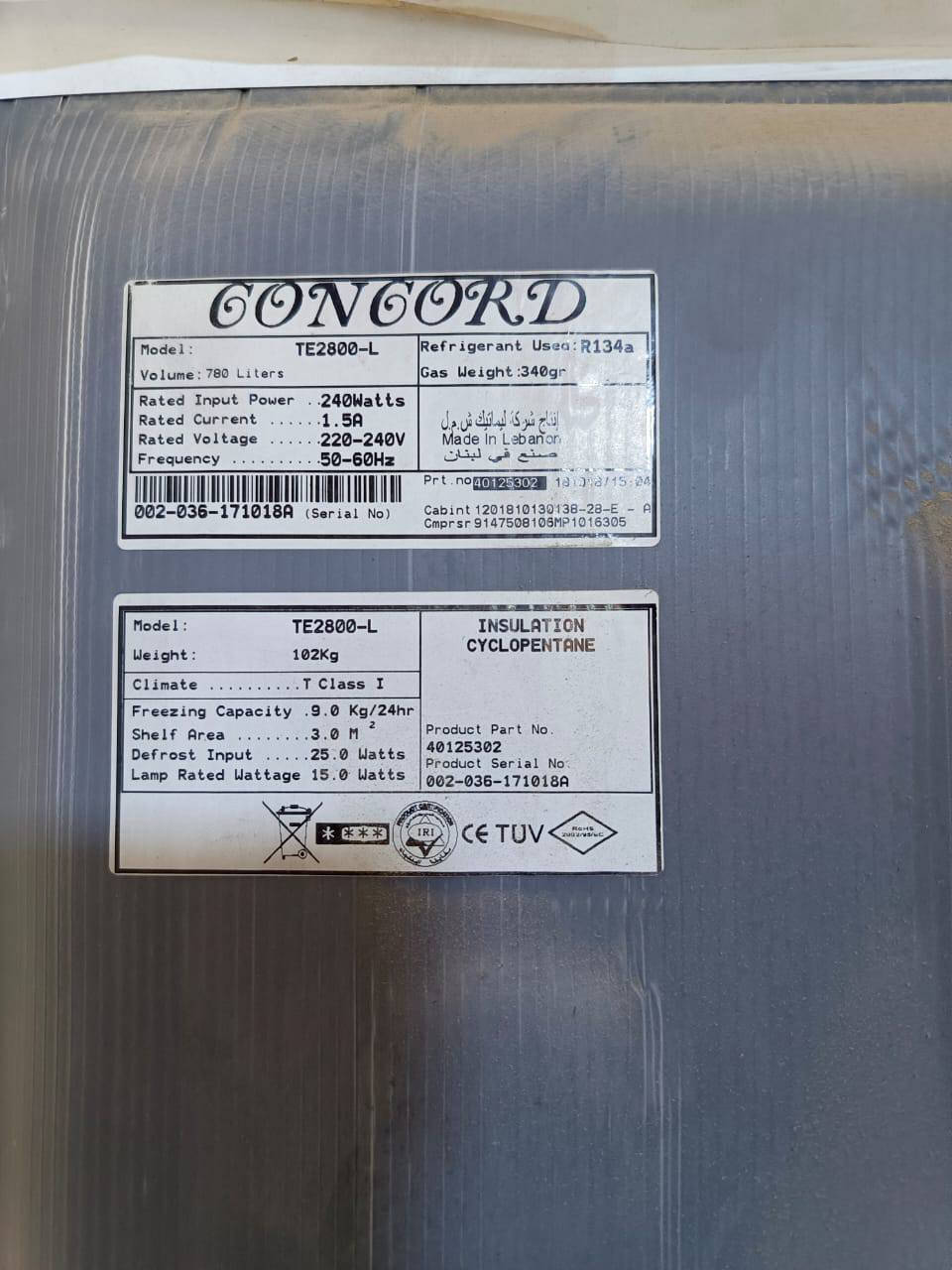 ثلاجة + ميز طعام
للبيع
..........
ثلاجة اكبر حجم ٢٨ قدم 
كونكورت اللبناني ماطور ماليزي الاصلي
تستوعب ١٠٢ كيلو و ٧٨٠ لتر 
جديدة بمعنى الكلمة 
..........
ميز طعام انتيكة كويتي
خشب لون صاجي مغلف بجلاد ابيض للحفاض عليه
مع اربع كراسي سفنج مغلفة بجلد
.......
العنوان ناصرية مركز
للاستفسار واتساب غير متوفر على الفيس
***********
(غير متوفر على الفيس الاتصال بالرقم)
