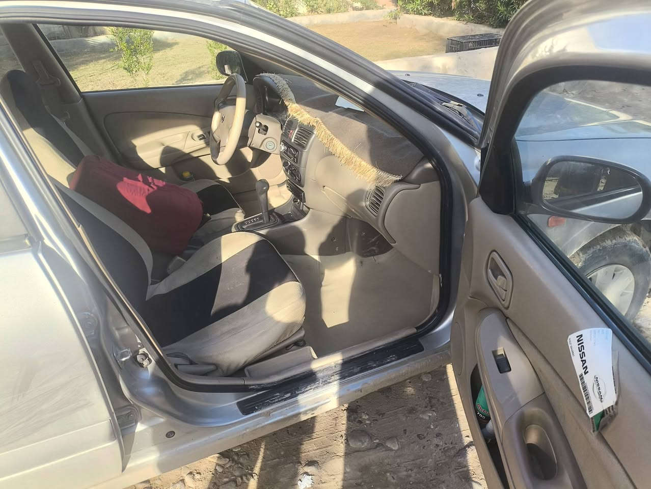 السلام عليكم

سني ياباني 2009 لون رصاصي للبيع كير ومحرك شرط

محرك قبق اسود المرغوب

صدر زين

السونار بالصورة مبدل بيها بونید و بیها چم بارد فقط

السعر الاتصال:

***********

0781721641
