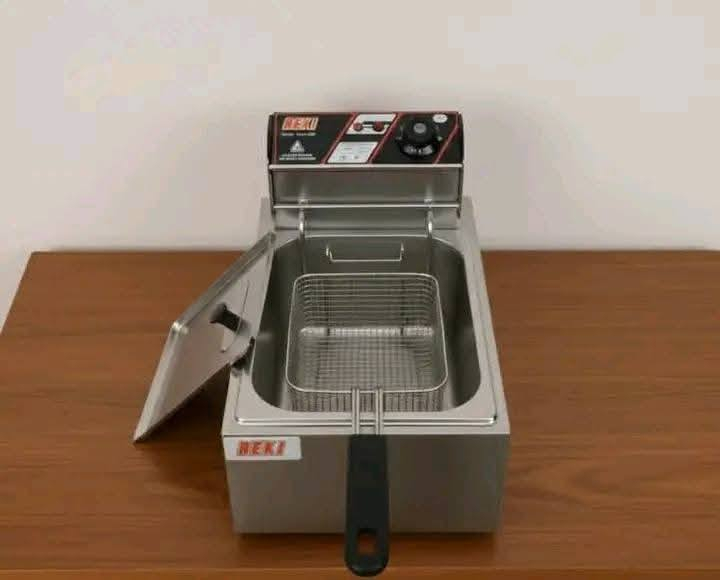 قلاية زيت جديده بالكارتون ماركة ريكي  متوفر توصيل لجميع المحافظات


**إذا كنت صاحب هذا الإعلان وتريد حذفه لأي سبب، رجاءا أرسل رسالة إلى الدعم الفني**