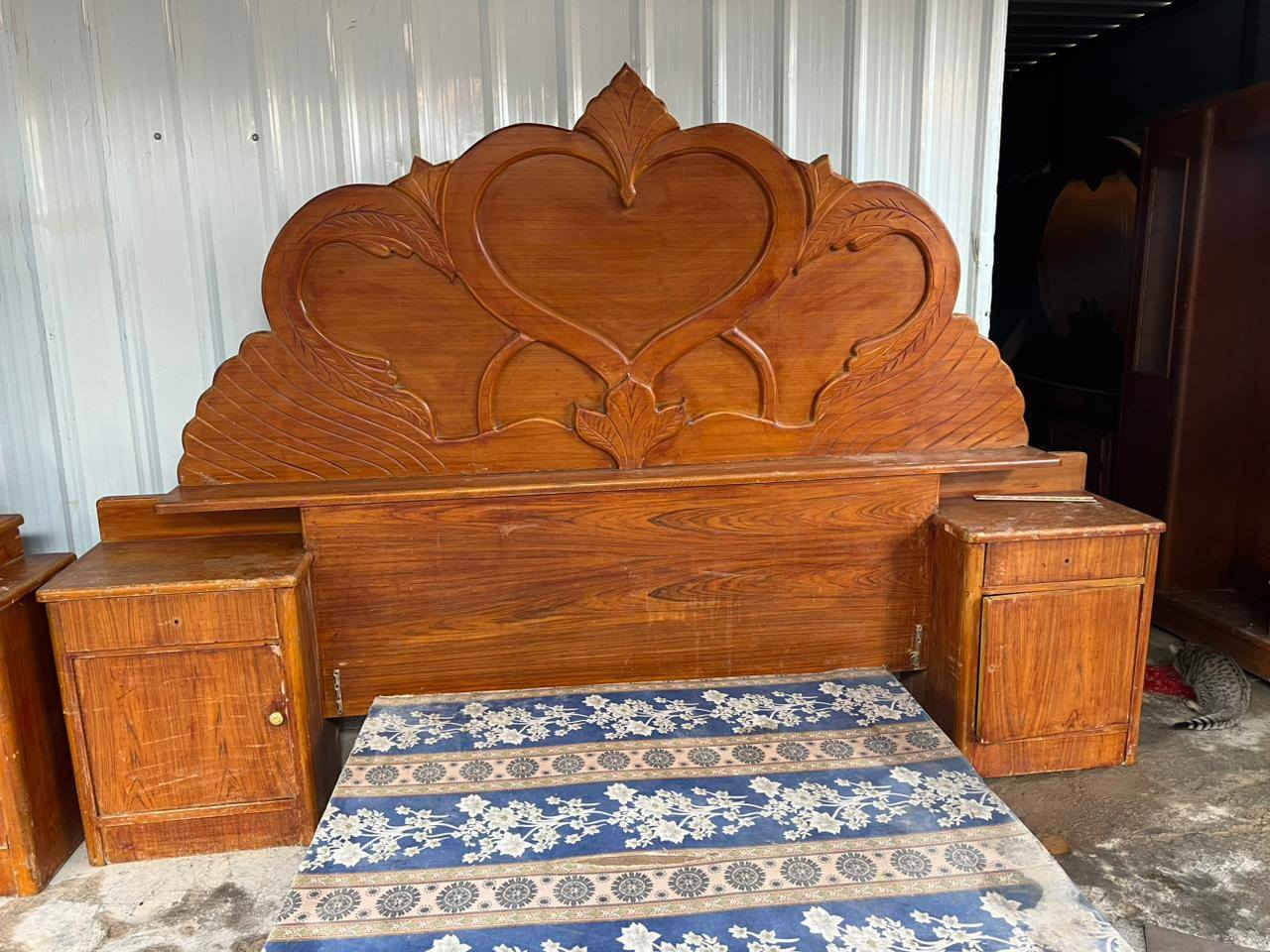 يارزاق يارزاق جربايه للبيع السعر نهائي 75مكان حي الحكيم كوت اتصل ***********
