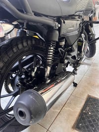 دايوان لايتي • ٢٠٠ • ٢٠٢٥