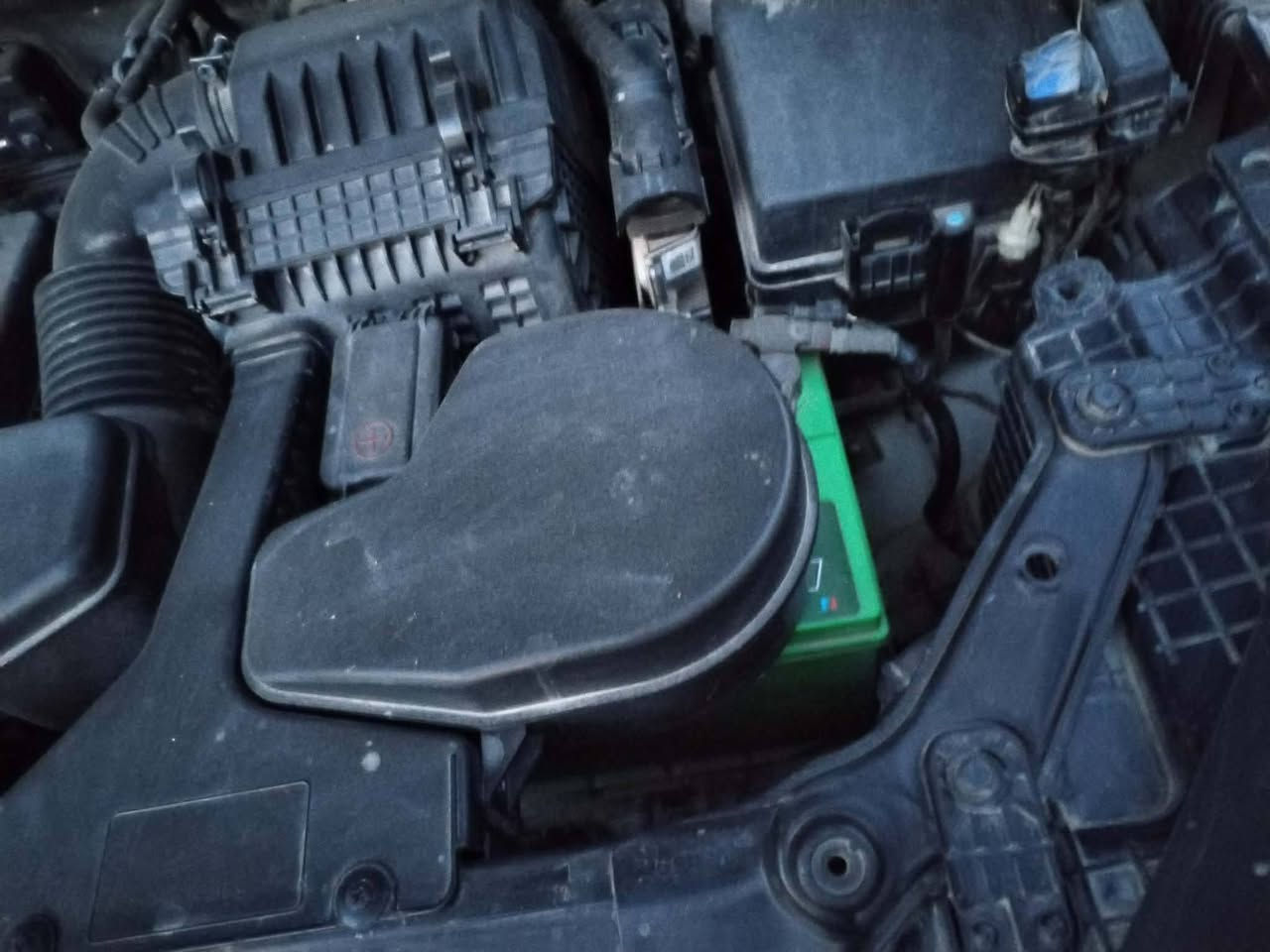 السلام عليكم سنتافي موديل 14 خليجي محرك 4 سلندر دوش 2400 كفاله من صبغ وضربه بيه بالجاملغ الامامي بارد صبعين رقم اربيل تدفه تبريد 3 قطع تخم تاير حداديه جديده كشنات جلد تدفه تبريد فول عده الفتحه والبصمه  سنويه منتهي تريد وكاله تريد تحويل وعندي وكاله بسمي ماشيه 165 السعر 147 وبيه مجال مكاني بابل المدحتيه وهاذا رقمي شراي ***********
