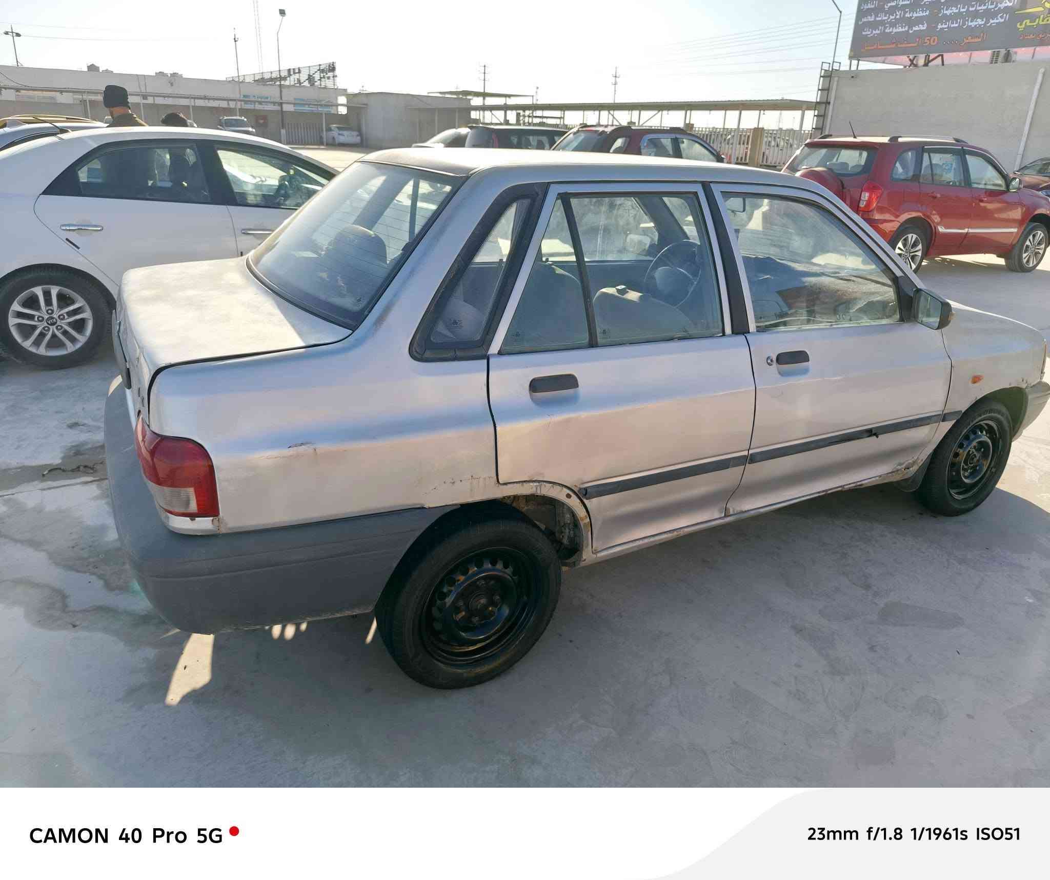 السلام عليكم ورحمة الله وبركاته
سايبه ٢٠١٢
خصوصي 
واسط رقمها 
كير وميكنه جدد 
حداديه زينه 
بسمي التحويل ثاني يوم 
بيها جراد مثل ما موضح بل صوره 
مكانها واسط كوت 
السعر( ٢٥) وبيها مجال
***********
