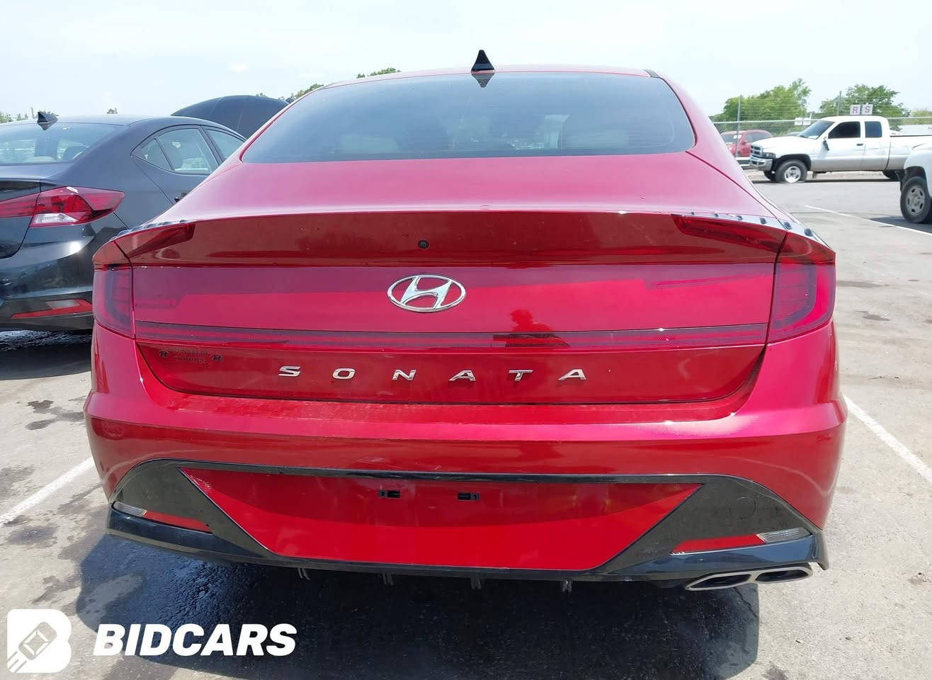 سلام عليكم ورحمة الله وبركاته 
سوناتا للبيع موديل 2023 
ماشيه 4000 زيرو 
مكينه 2500 
كير 8 نمر تبترونك المرغوب 
حادثها بنيد فقط تبديل وبدون ايرباك ودواخل (صور الحادث بلمنشور )
بصمه تشغيل 
اشاير بلمري 
هاند بريك دكمه 
كشن السائق كهربائي 
رادارات جانبيه 
رادار امامي 
4 مودات قياده 
اوتو هولد 
كير بصمه 
شاشه كبيره 
شاحن لاسلكي فاست چارچ
نظام اندرويد  اوتو وابل كار بلي 
كامرا دواره 
اناره امامي عدسات زينون بلاد 
اناره خلفيه لد 
هيتر كشنات السائق والعبري 
شاحن سريع للموبايل 
تغليف الداخل كاملا للحمايه 
بصمه قفل وفتح الابواب  
اناره ترحيب يدات البيبان وعند الاقتراب 
عداد المسافه 4000 زيرو 
رقم السياره اربيل وهزه وسنويه جديده  باسمي تريد تحويل تريد وكاله موجود مكانها كربلاء طويريج السعر خاص او الانصال  ***********
