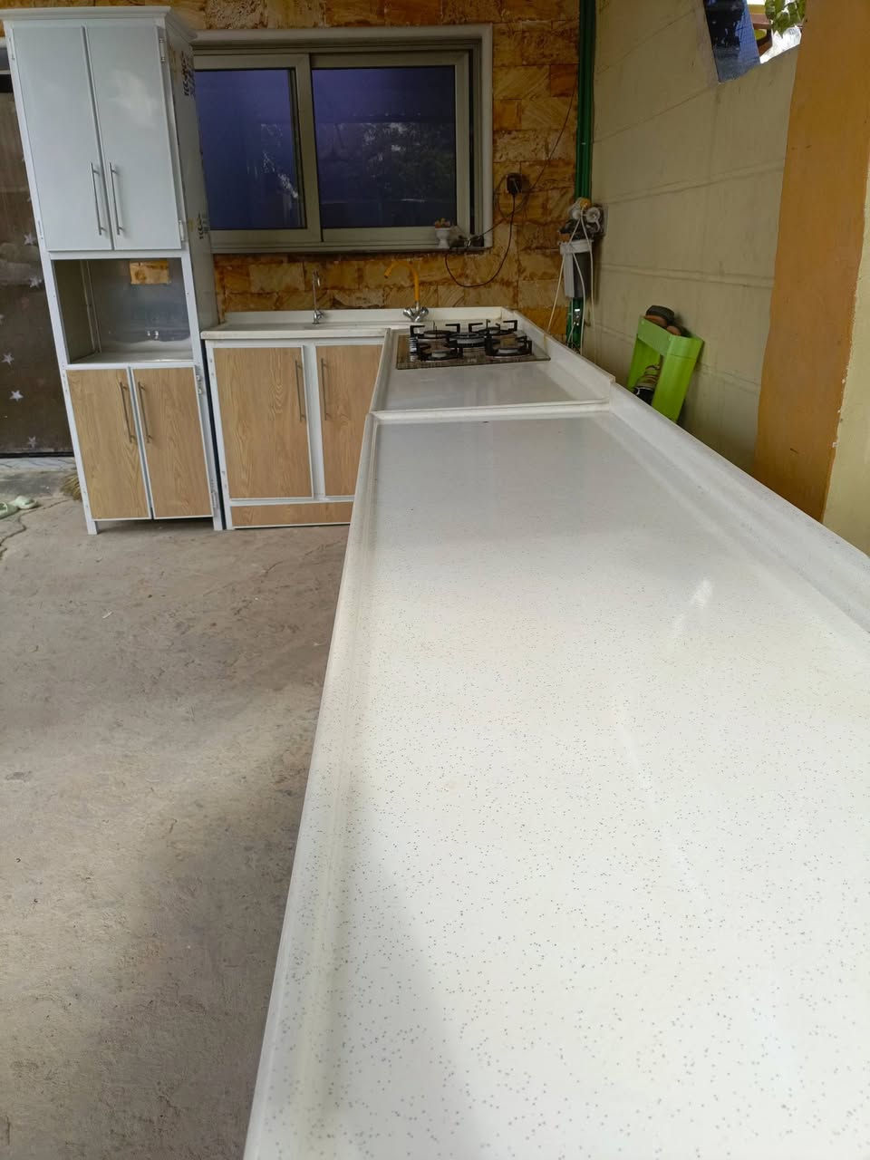 كاونتر  تسكام 6 و10 ارضي
وفوك مترين ونص   طباخ كرستال كلش نضيف 
ڱڵـه  مرمر نضيف جدا سعره 670  مكان بابل لكفل ***********
