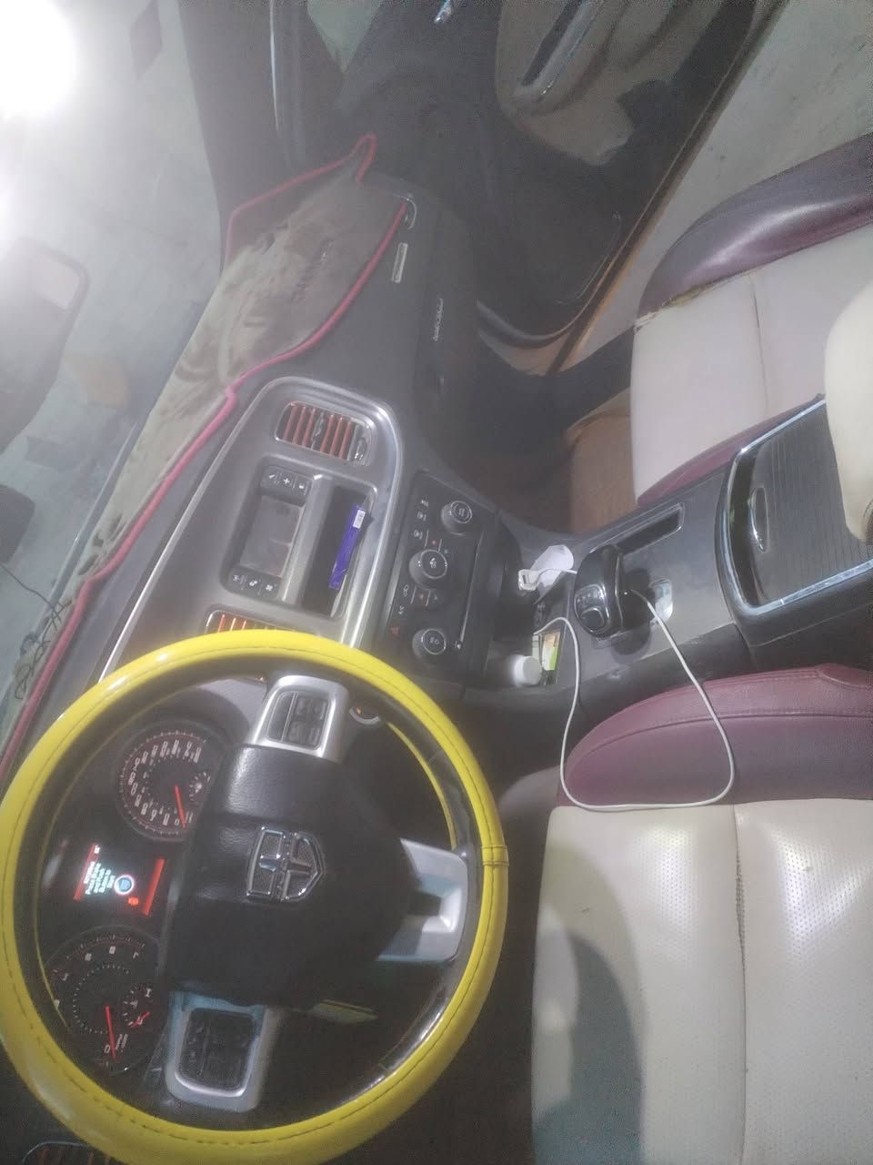 سلام عليكم جارجر مديل 13خلجي حادثه جاملغ وبنيد مكينه وكير وعربانه توني شادهن سنويه التسعه وعشرين سعر 145 *********** مكان سياره كربلاء  خط سياره ناصريه كربلاء
