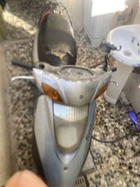 شباب دراجه بريز البيع المكينه لاطشه سعر 150وبيها مجال شراي تصال 078380...