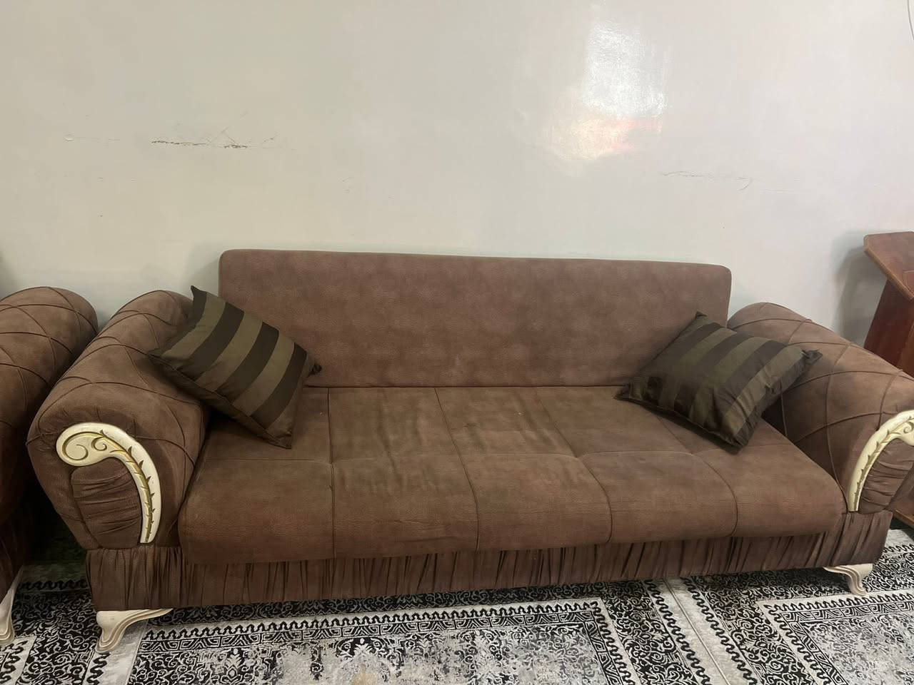 تخم قنفات تركي  10 مقاعد سرير ومخزن مكاني شارع فلسطين السعر375


**إذا كنت صاحب هذا الإعلان وتريد حذفه لأي سبب، رجاءا أرسل رسالة إلى الدعم الفني**