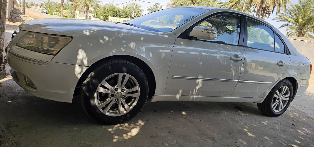 سوناتا خليجي 2010
السعرررر 105
كلشي واضح بالفيديو والسونار والصور حته باطن الجنطه صورته 
كير محرك صدر تايرات تبريد كله جديد 
محرك الفين 
تراي زيرو النضافه فول 
معليك بالسونار . جاملغ امامي وقبق جنطه صبغ 
رقم وهزه جديد . 
العنوان واسط الصويره الشحيميه 
***********
***********
