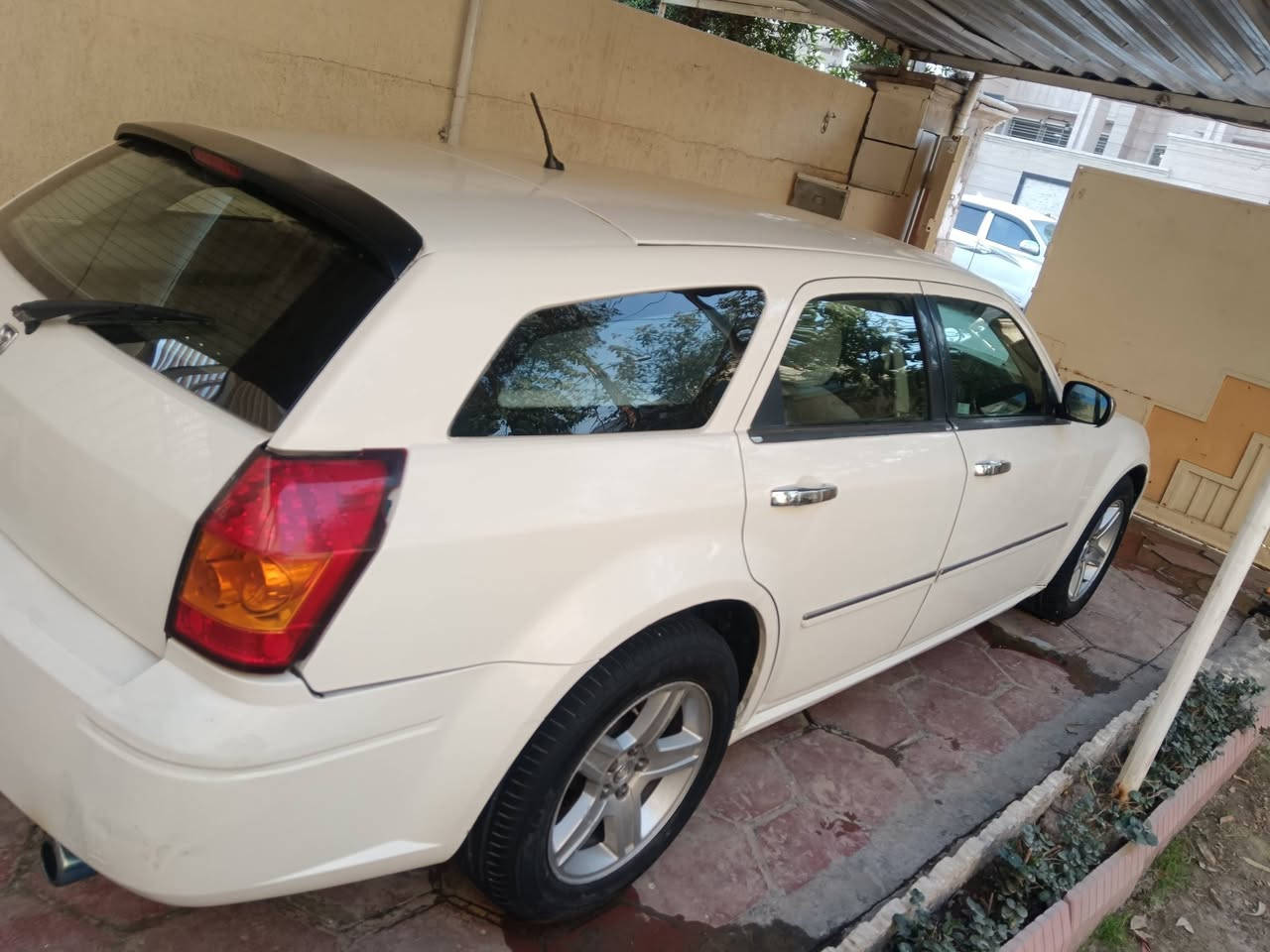 السلام عليكم
أوباما موديل 2008 ستيشن محرك 3500 حادثه جاملغ امامي صفحة السايق وبيه صبغ عام للجماليه لن كشر صبفه تخم تايرات جديد كهربئيات كله شغاله تبريد شغال صدر جديد امامي خلفي بيه منظومة غاز شغاله ادامه كامله بغداد بسمي مكاني بغداد البلديات السعر 93 وبيه مجال بسيط *********** احمد اخوان السيارة جاهزة من كل شي وبدون أي نقص
